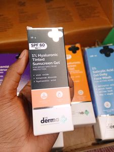 The Dermaco 1% hyaluronic Tinted Sunscreen..💥