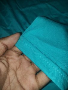 Teal Graphic Tee 🍵 Kiss?Kill 😶‍🌫️
