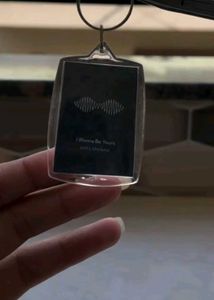 FAVOURITE ARTIST/ALBUM KEYCHAIN