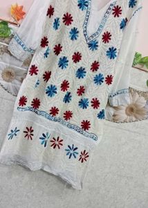 White Embroidered Kurta