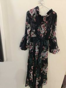 Black Flowers 🌺🌹Long Frock