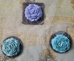 Handmade Rose 3 Candles With Stand