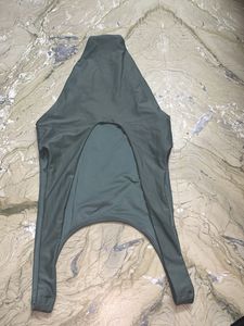 Stylish One-Piece Bodysuit Body Hugging