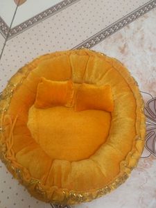 Laddu Gopal Ji Bed