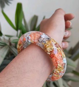 Tri-colour Flakes Bangle ✨
