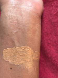 original huda beauty skin tint