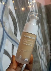 Mamaearth Hydra-Glow Foundation
