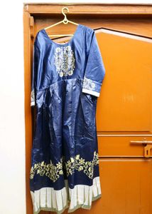 Gown 1 Free
