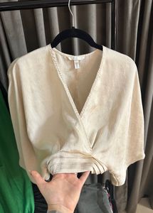 H&amp;M Elegant Cream Top