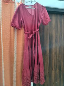 Elegant Maroon Midi Dress