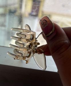 Butterfly Hair Claw Clip - Y2K Style