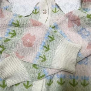 Floral Lace Collar Cardigan