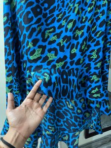High low stretchable Blue Animal Print Skirt