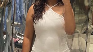 H&amp;M Divided White Strappy Dress