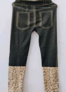 Stylish Patterned Leggings