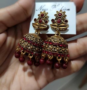 Antique Elegant Jhumka Earrings