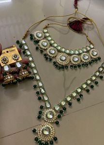 ✨Unused Green Kundan Jewelry Set✨