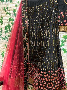 Lehenga Blause Dupatta