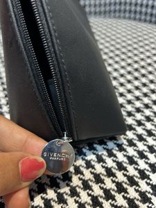 GIVENCHY Logo Cosmetics Makeup 💄 Pouch 👝