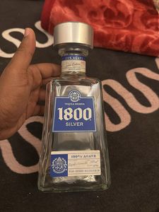 glass bottle 1800 silver bottl