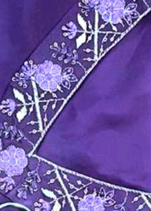 Suit Set Emroidery V Neck