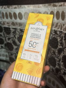 Dot & Key Sunscreen SPF 50