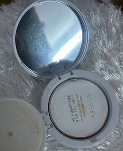 Missha Magic Cushion