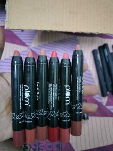 Plum Crayons Lipstick (6 Pcs)