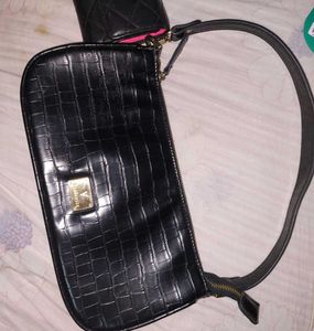 New Van Heusan Black Shoulder Bag