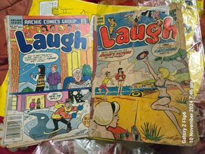 ARCHIE LAUGH COMICs SET VINTAGE