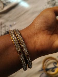 2 set of Sparkling Bangle