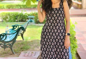 Floral Print Kurti with Side Slits