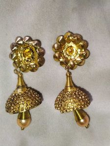 Golden Jhumka Earrings