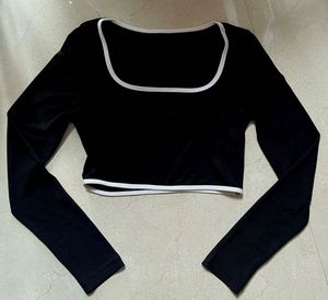 Black Long Sleeve Crop Top