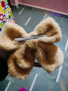Fuzzy Beige Hair Tie