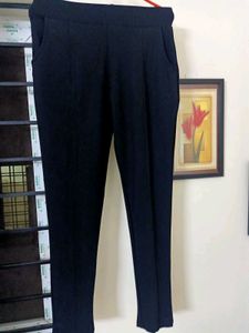 SAADAA Women&#39;s 4 Way Stretchable Pant