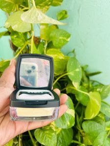 Banana Powder , Eye Liner , Kajal