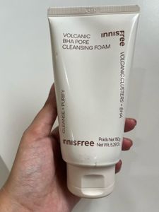 Innisfree Volcanic BHA Pore Cleansing Foam |