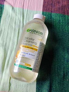 Garnier Micellar Cleansing Water