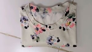 Beautiful Floral Tshirt For Women And Girls ✨