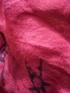 Red dupatta