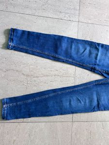 Bershka Skinny Fit Jeans