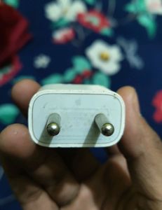 Apple 5 Watt Charger In Used Condition