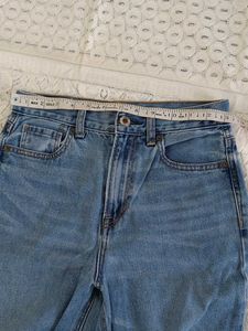 American Eagle Blue Jeans