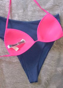 Awesomely Sexy Bikini Set 👙