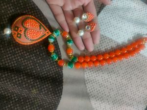 Beautiful Bead Necklace Set With Earrings