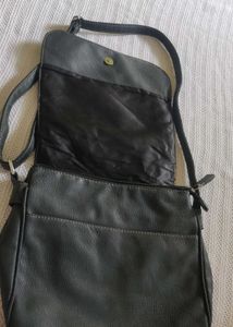 Vintage Sling Bag