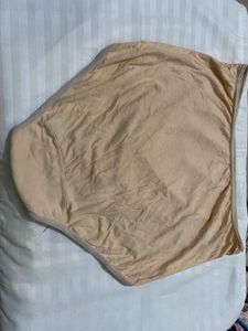 Women&#39;s Beige Briefs 32-36