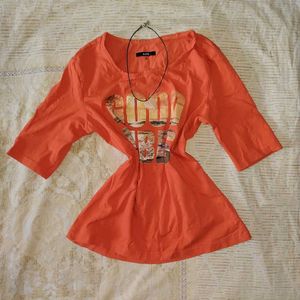 Coral Graphic Print Top