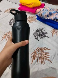 Black Water Bottle